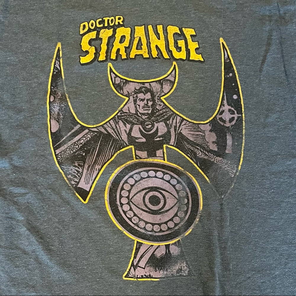 Vintage Doctor-Strange Graphic-Tee